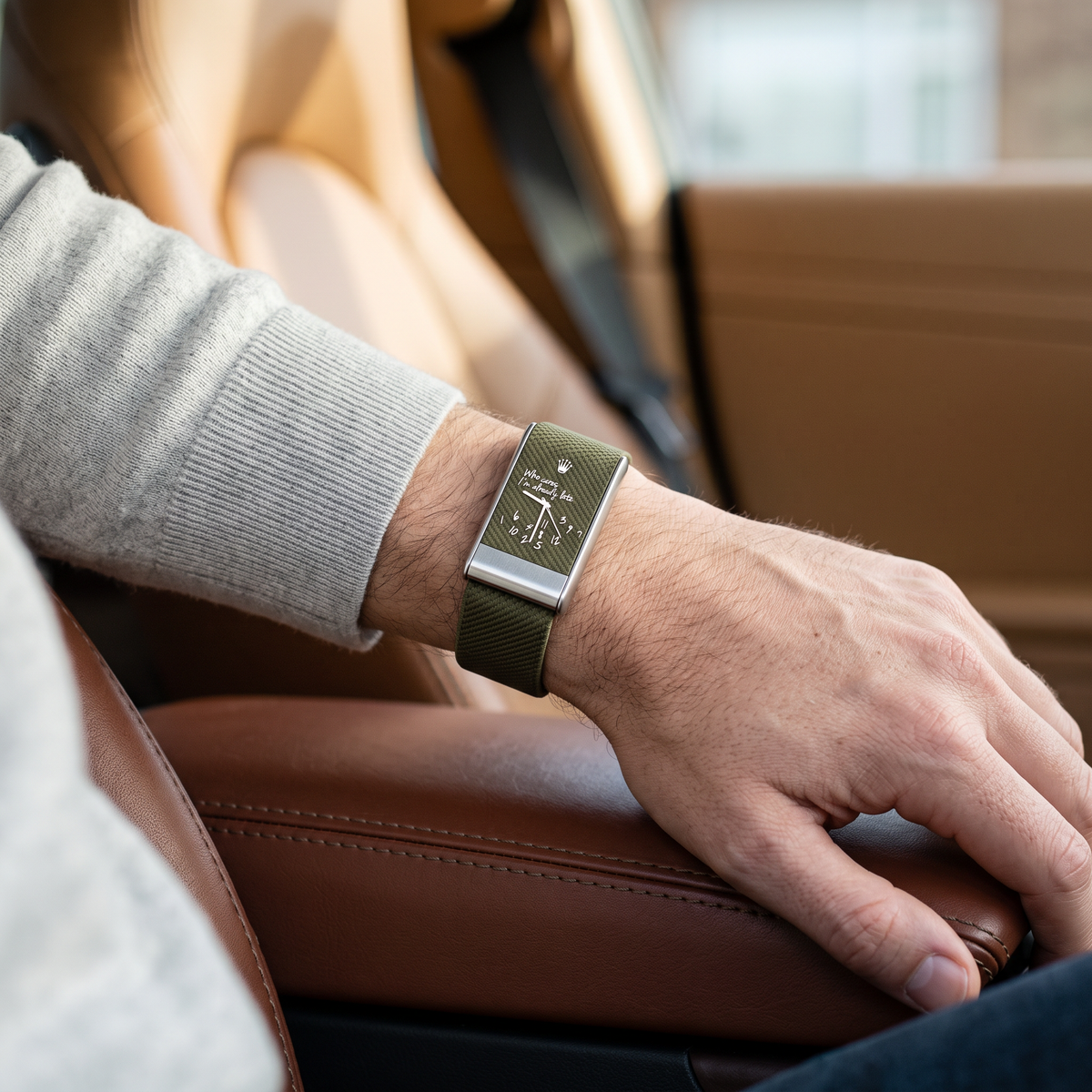 straprr-scene::being-late-green 01-lifestyle-a — Being late green worn
