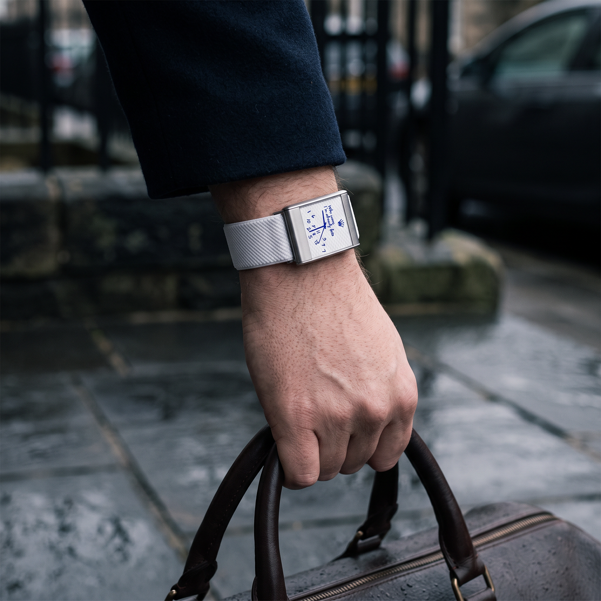 straprr-scene::late-white 02-lifestyle-b — Being late white worn
