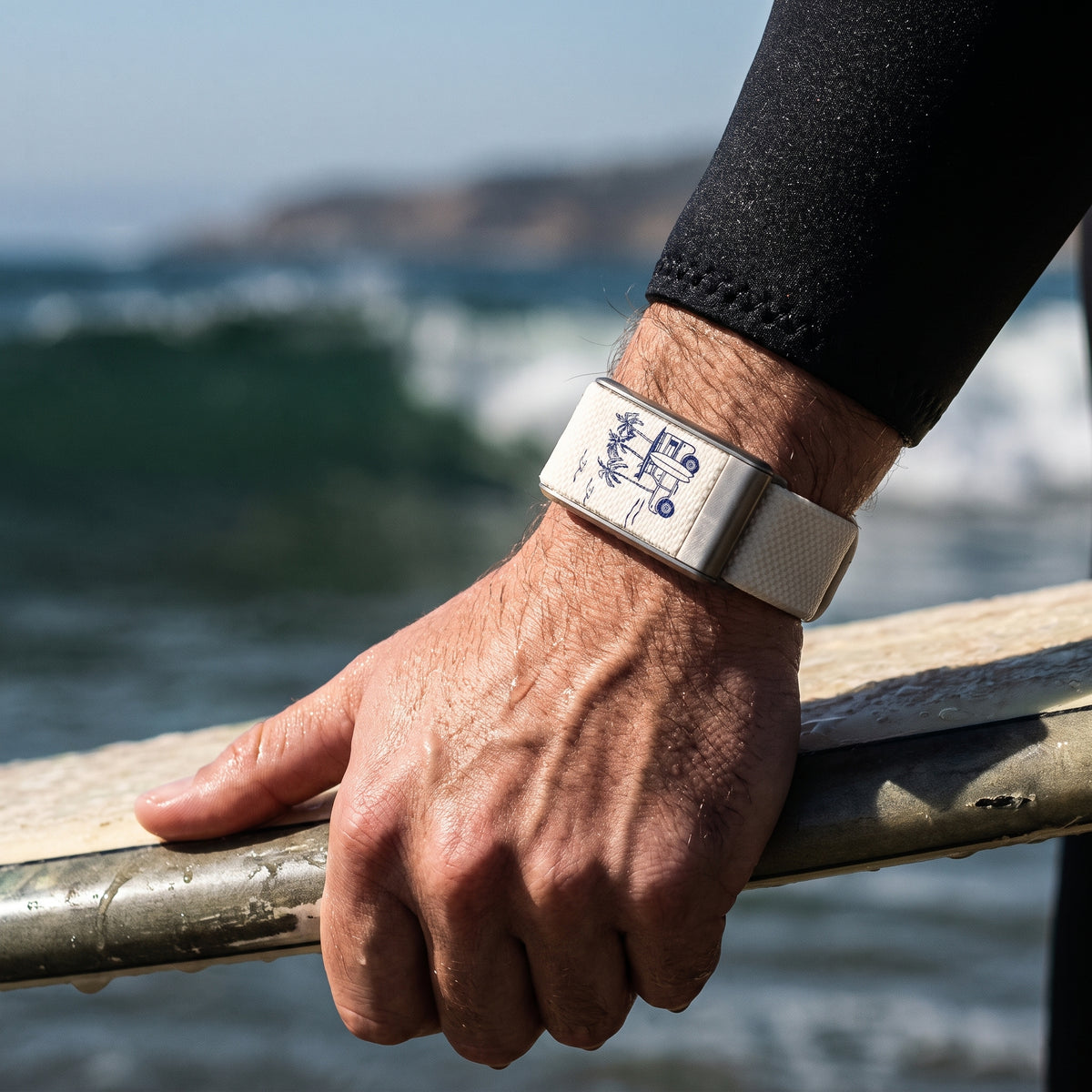 Sand rover white